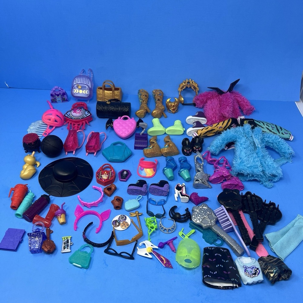 Monster High Accessories Lot Shoes Purse Outfit Comb Mixed Generation Mattel